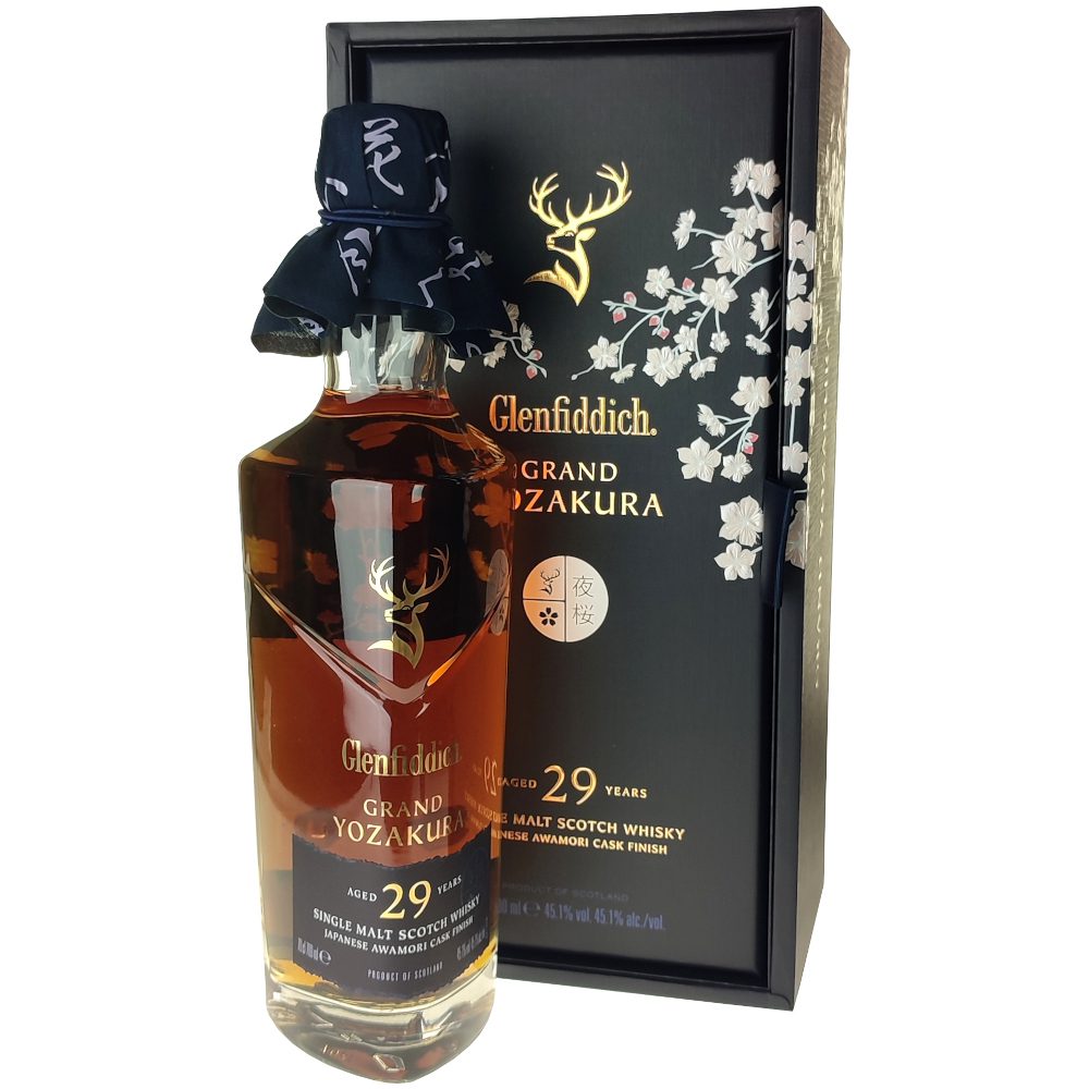 Glenfiddich 29 ans Grand Yozakura, Speyside Single Malt 2 Glenfiddich 29 ans Grand Yozakura Speyside Single Malt 01
